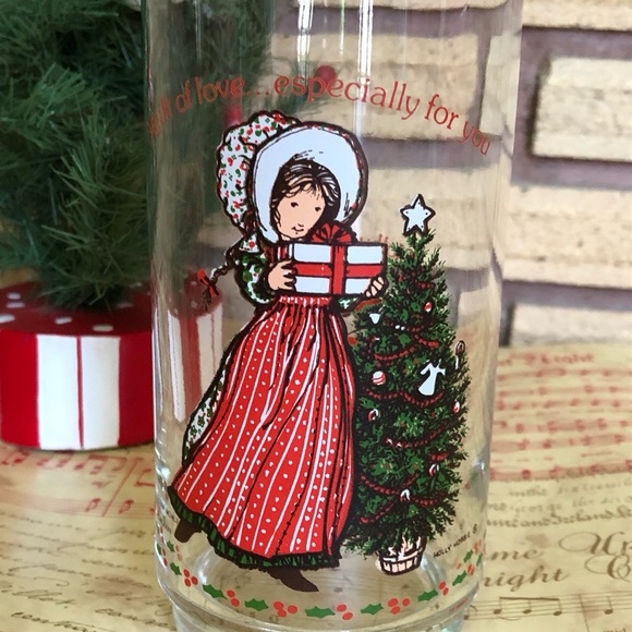 80's Christmas Coke Glass - Holly Hobbie Christmas - Coca Cola Collectible - Picture 8 of 11